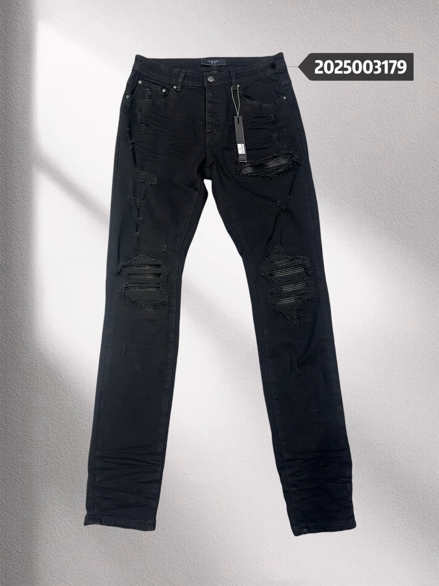 107_Amiri Jeans