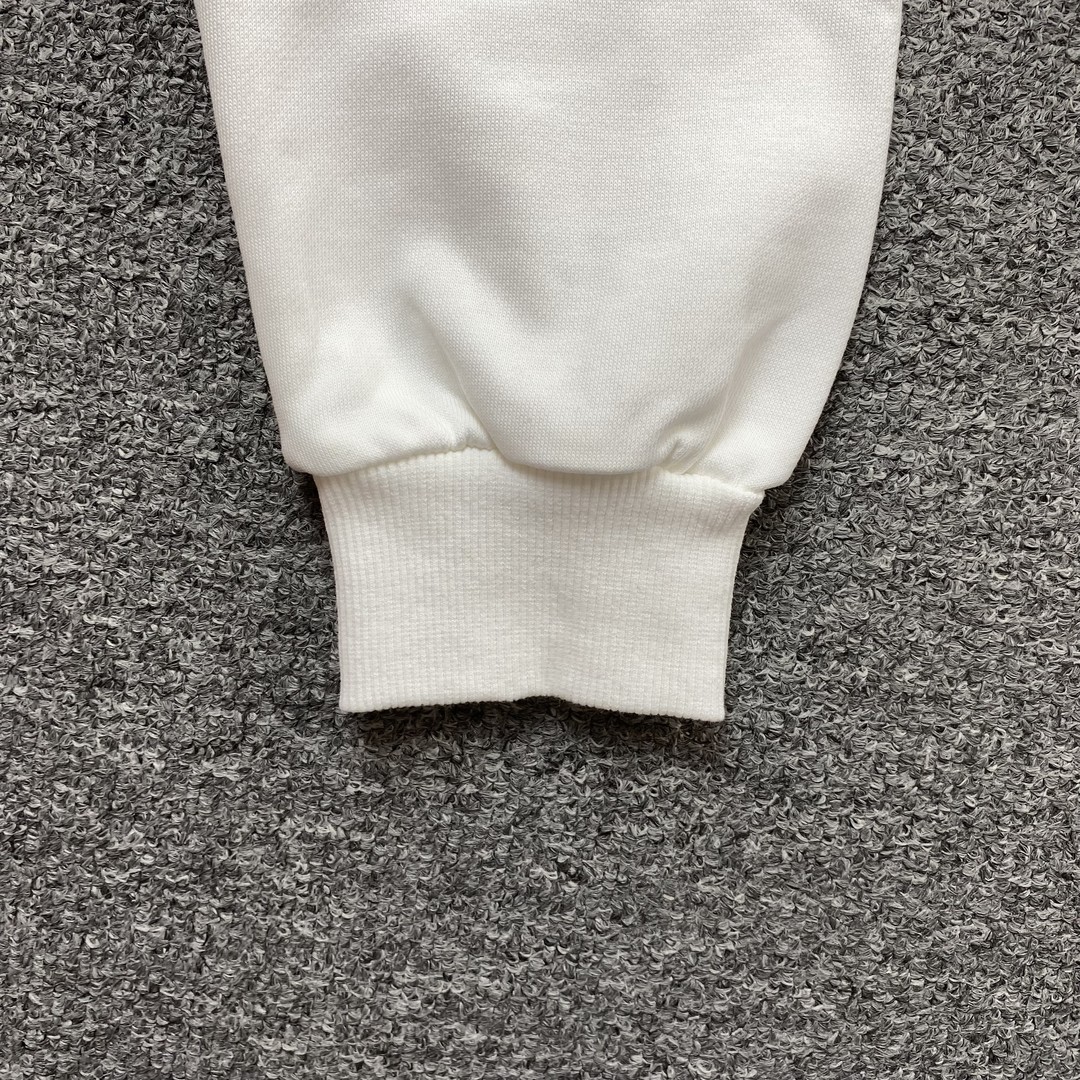 45_160  AMIRI Hoodie