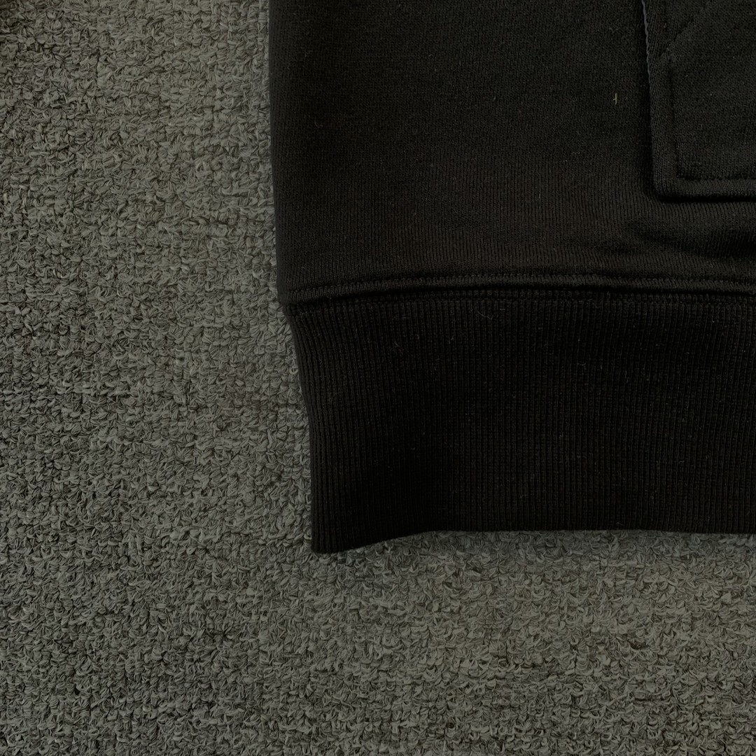 112_240  Amiri   Hoodie