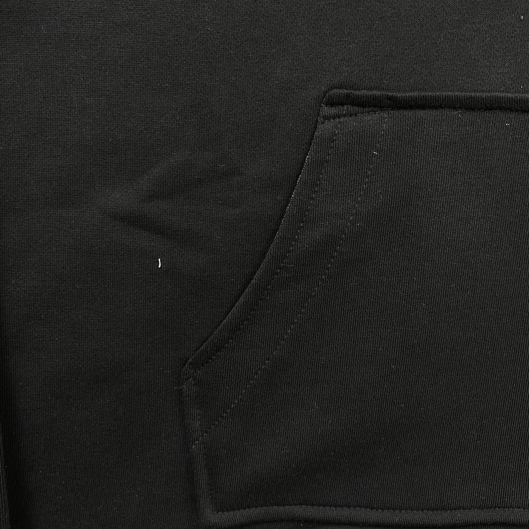 30_230 AMIRI  Hoodie