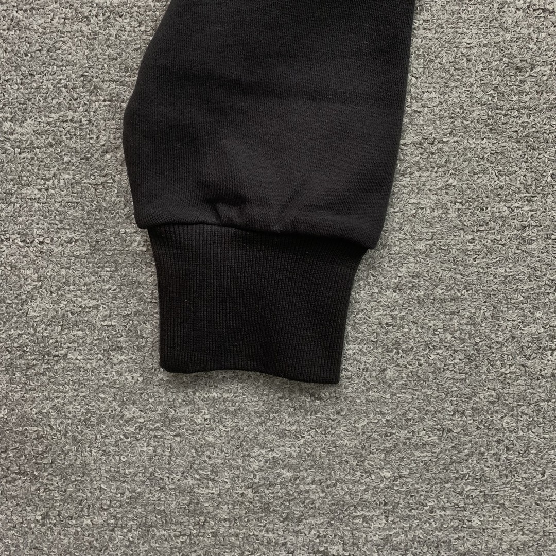 29_248  AMIRI Hoodie