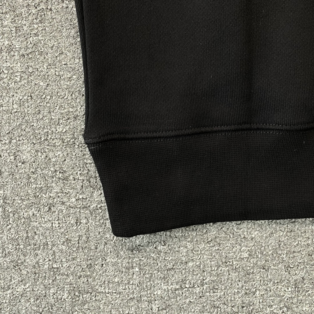 45_200  AMIRI   Hoodie