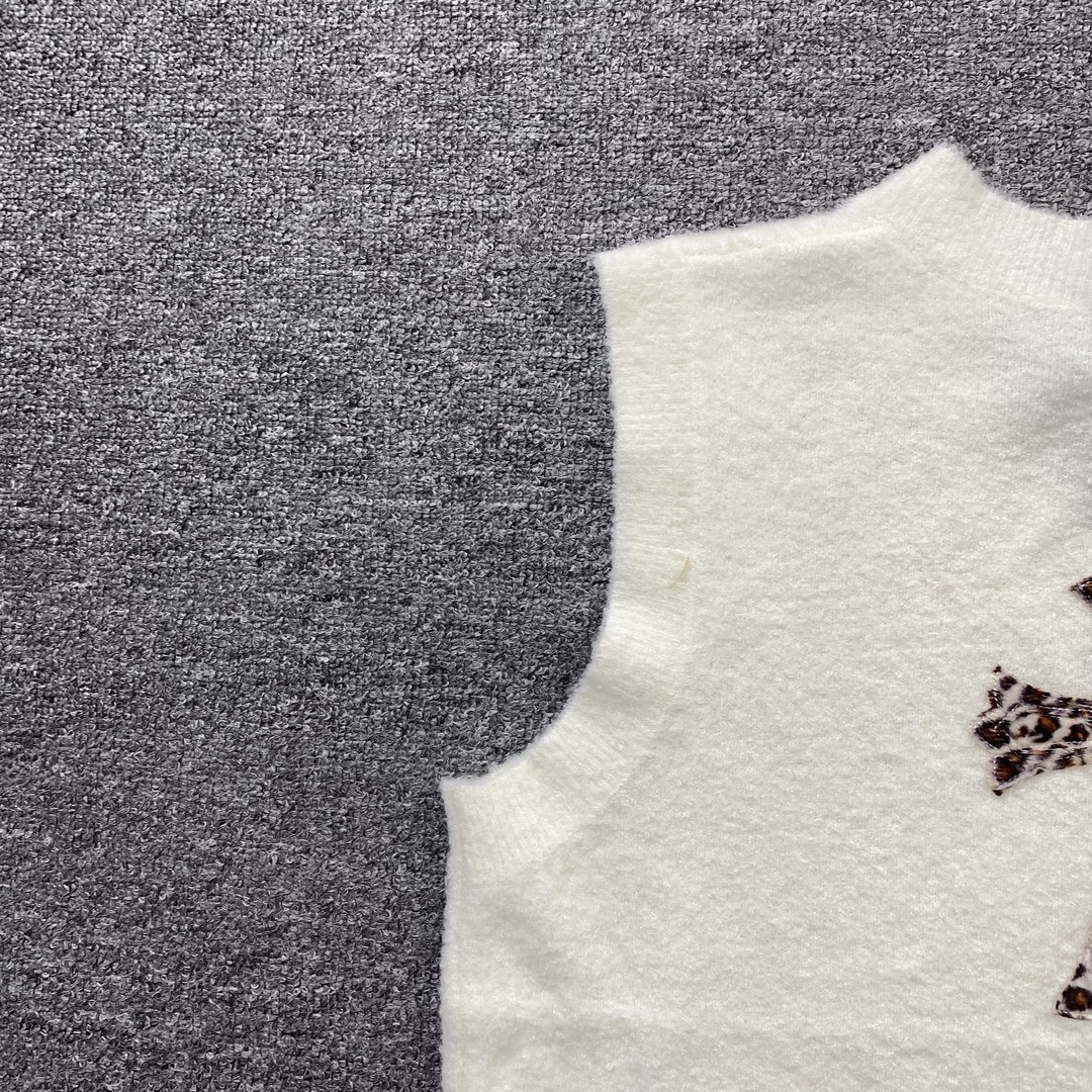 10_155  Chrome Hearts   SWEATER