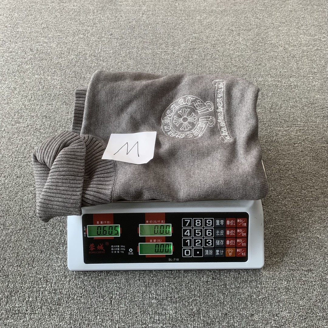 77_ 180 Chrome Hearts  Sweater