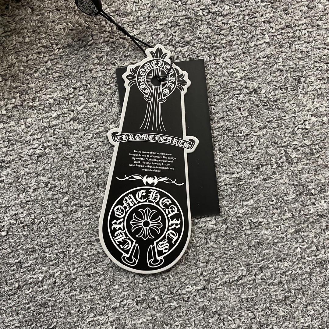 10_155  Chrome Hearts   SWEATER