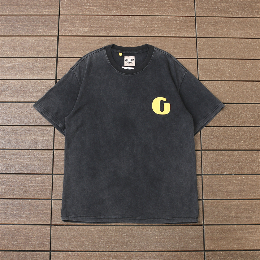 108_88 GALLERY T-shirt