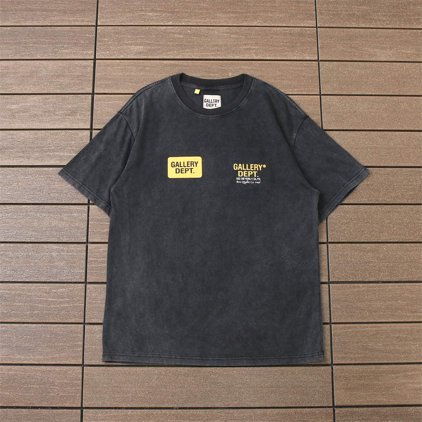 115_88 GALLERY T-shirt