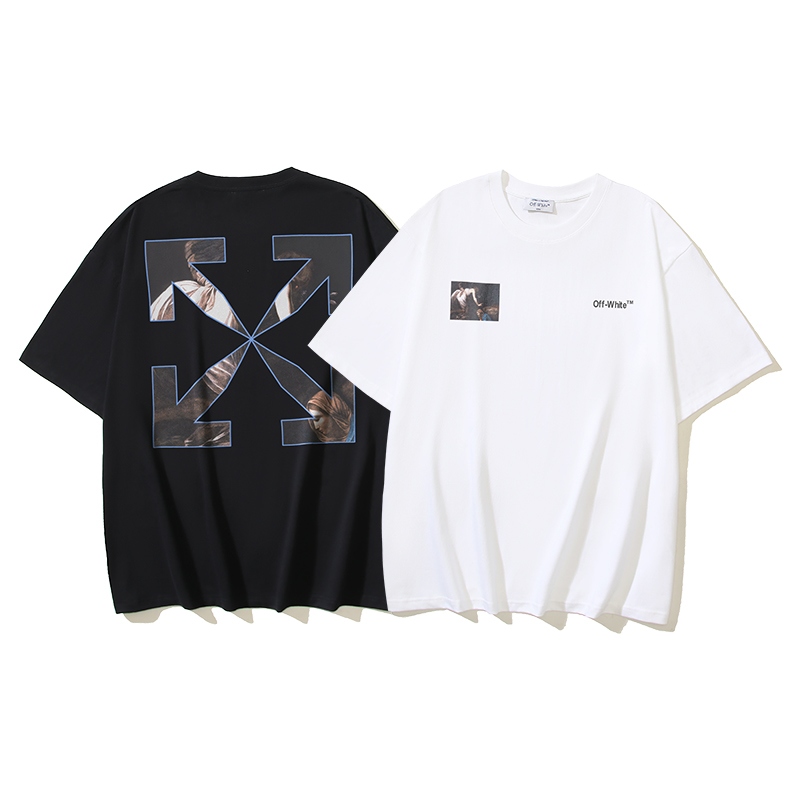 47_179 Off-White T-shirt