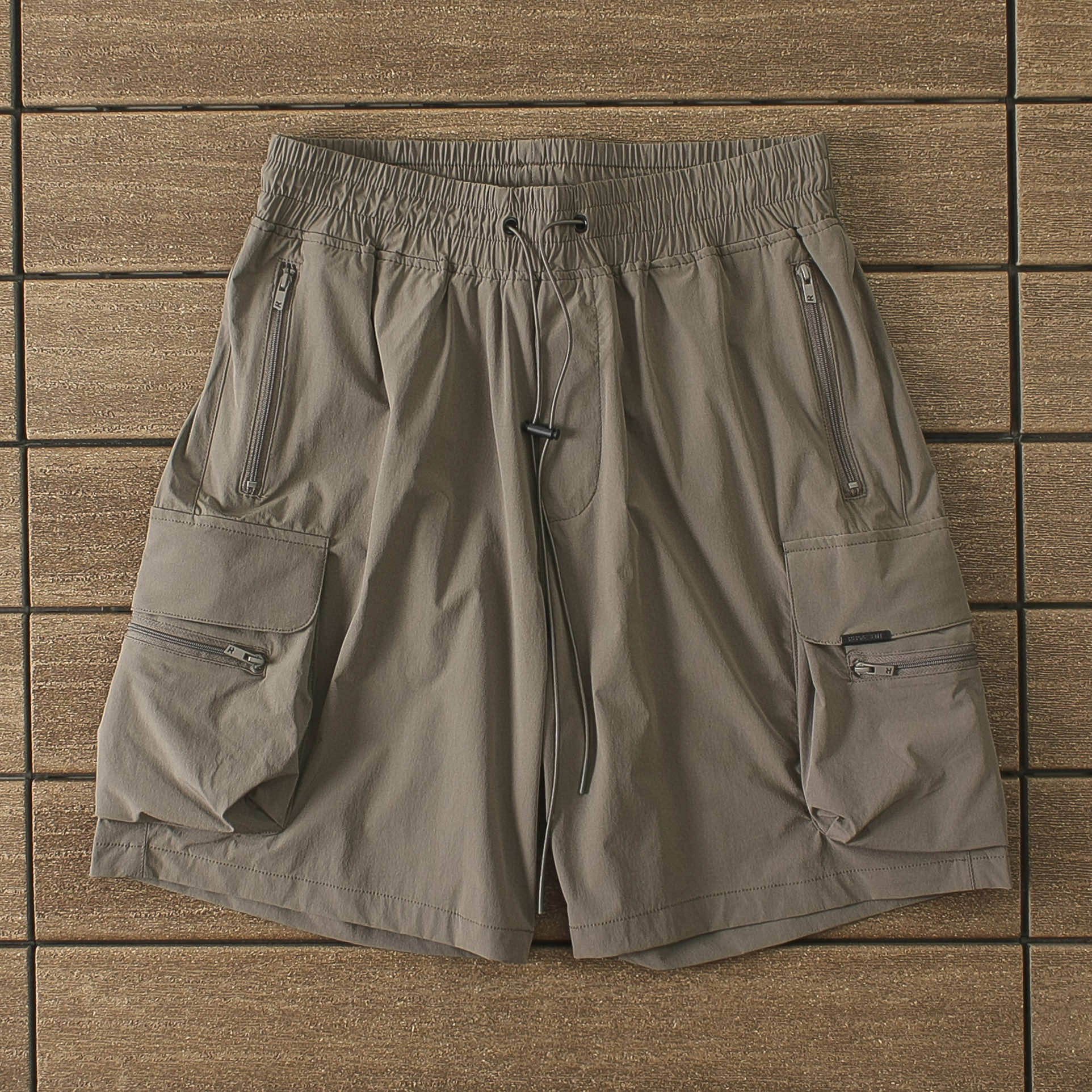 42_128 REPRESENT SHORT