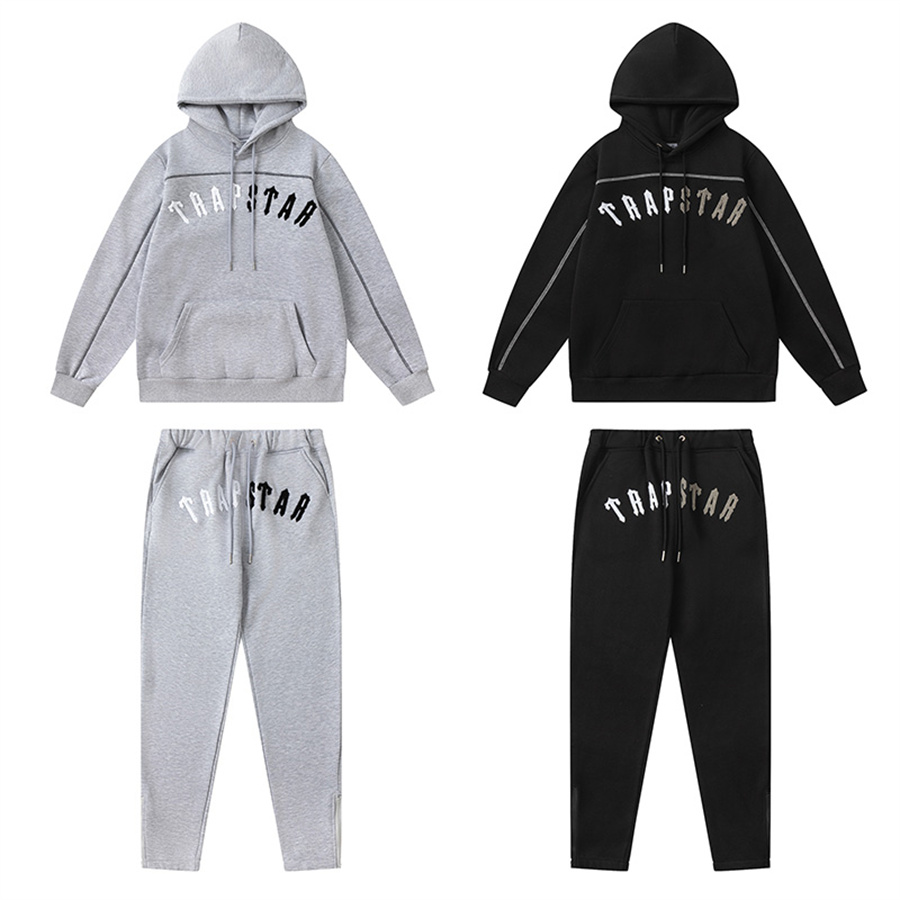 45_139 Trapstar Tracksuit