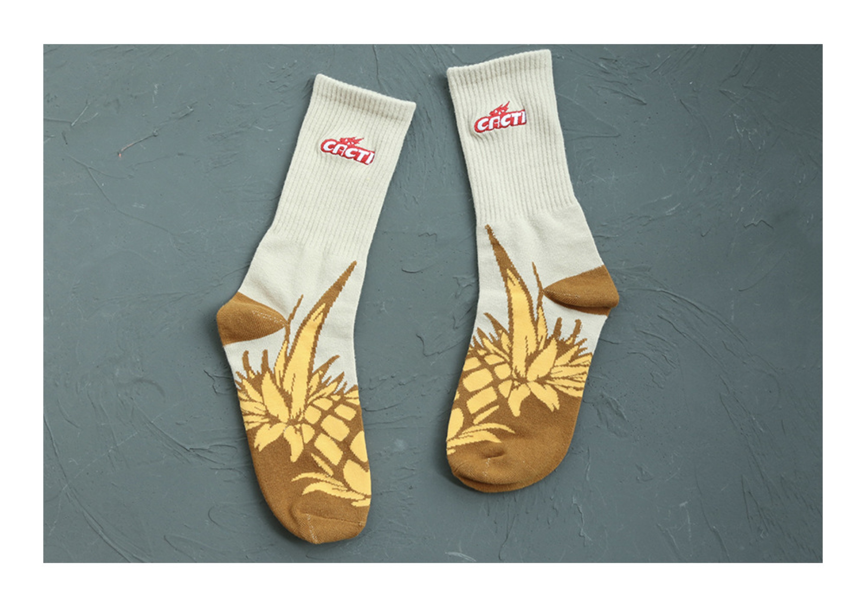 32_25 Travis Scott Socks