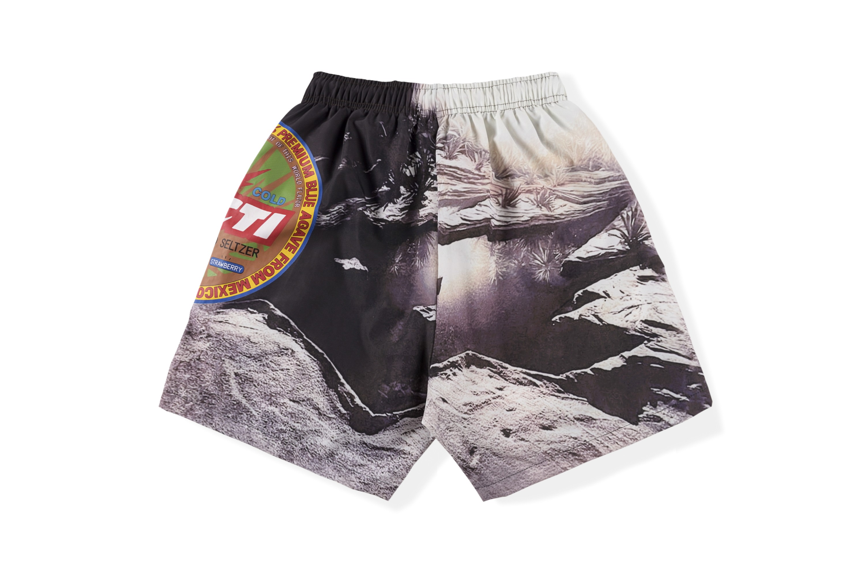 73_198 Travis Scott Shorts