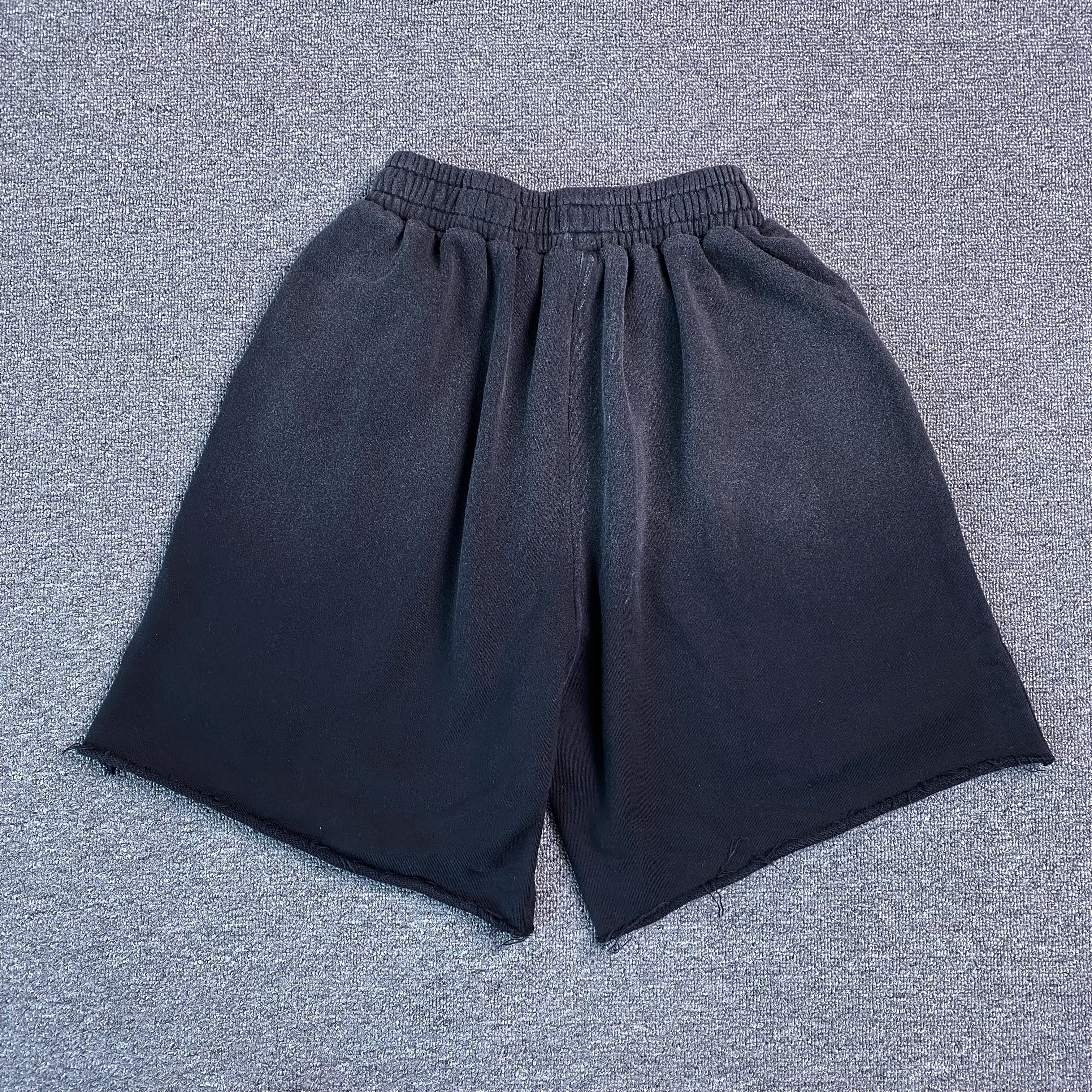 15_180 spider Shorts