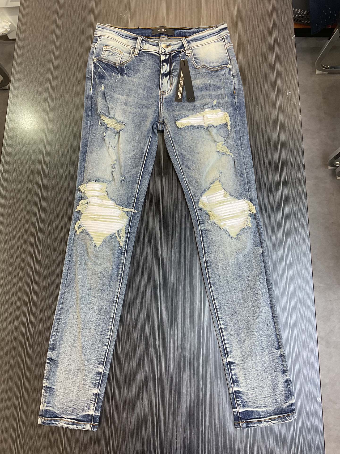 20_Amiri Jeans