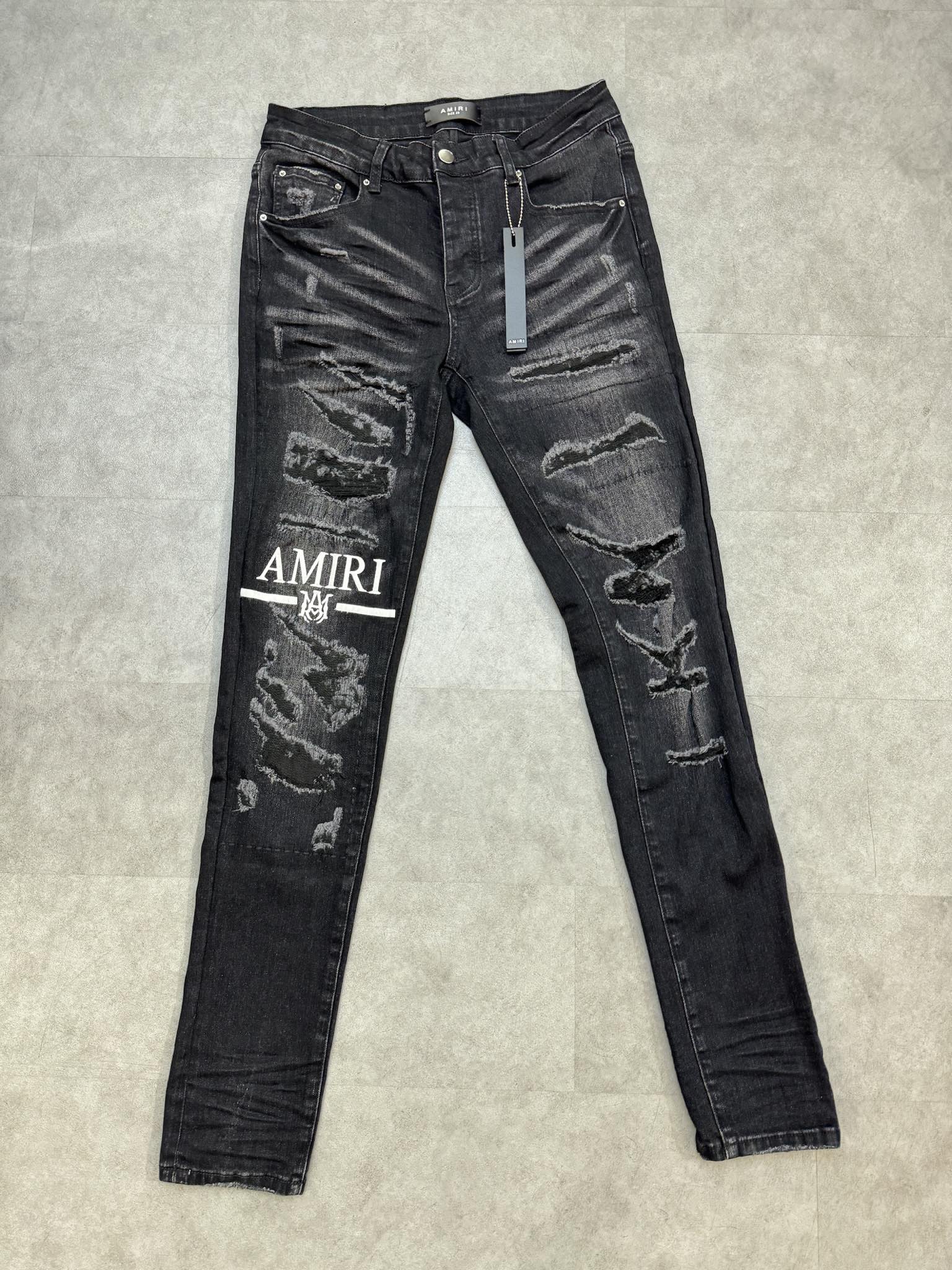1_Amiri Jeans