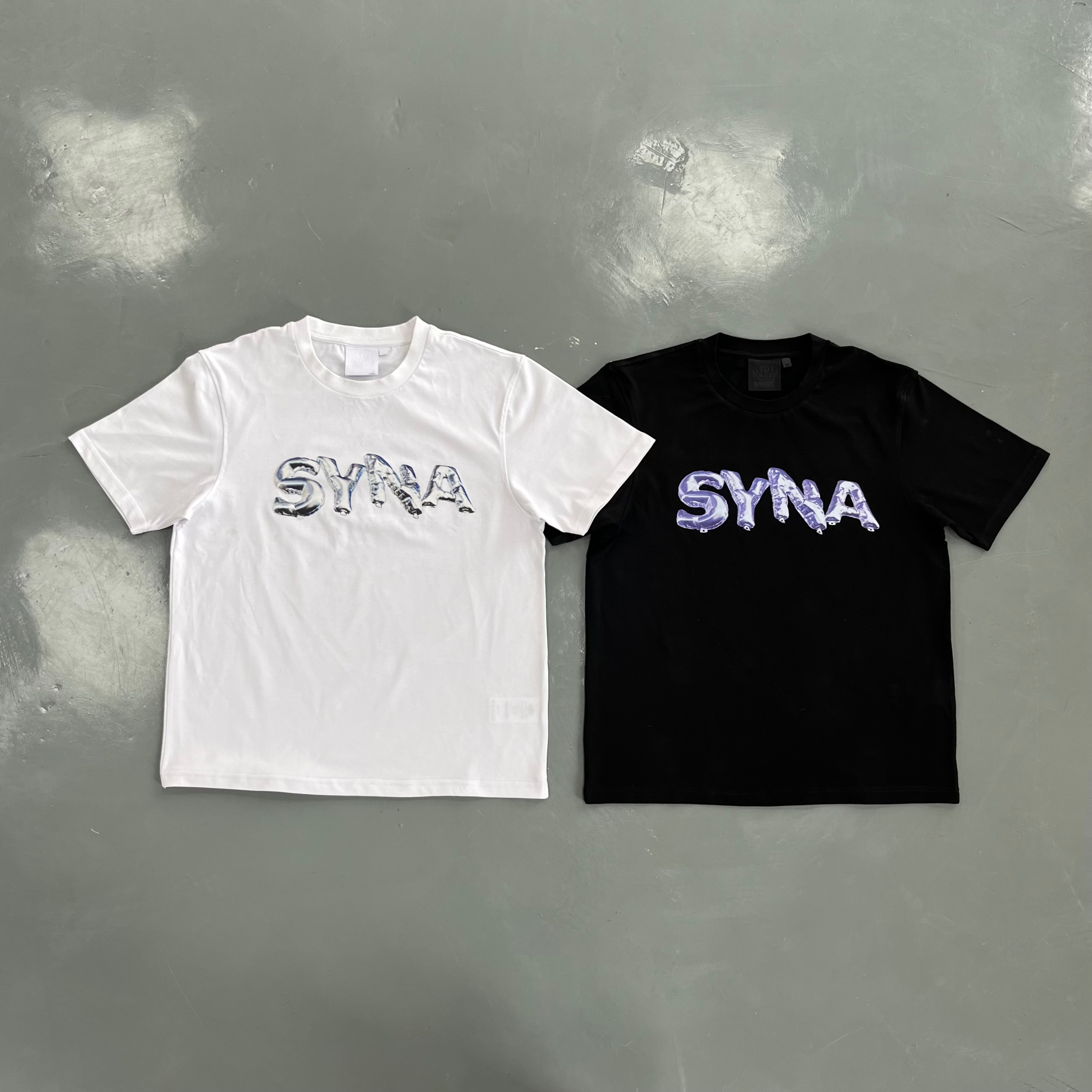 1_Syna World T-shirt