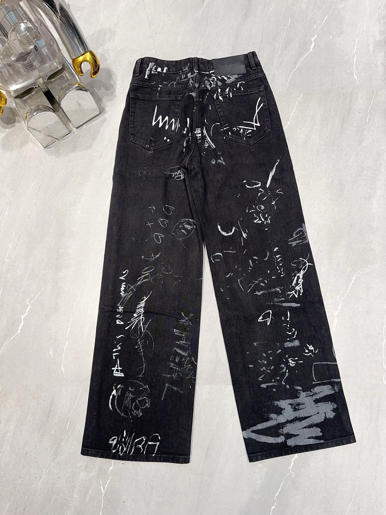 6_Balenciaga Jeans