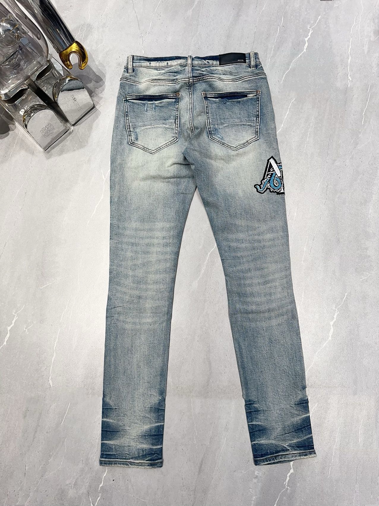 1_Amiri Jeans