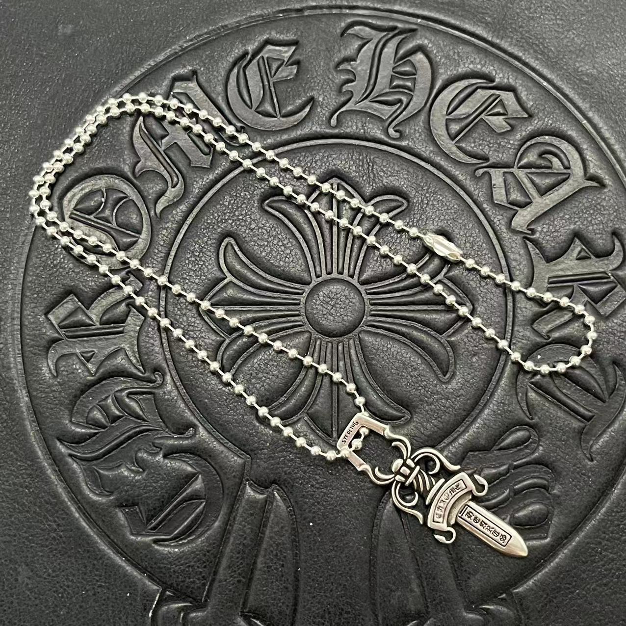 22_Chrome Heart Necklace