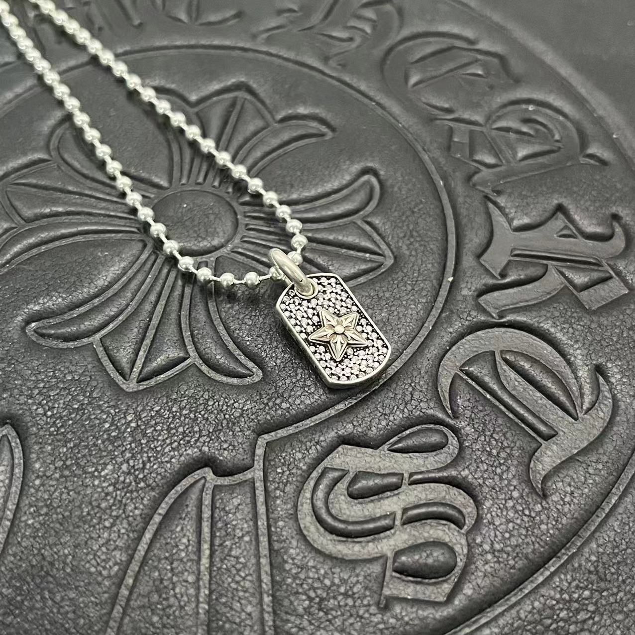 47_Chrome Heart Necklace