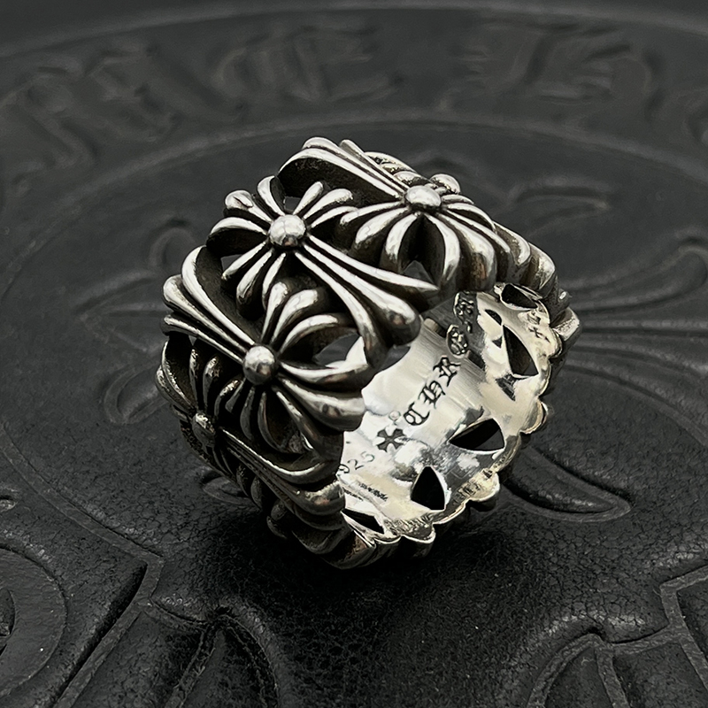 24_Chrome Heart Ring