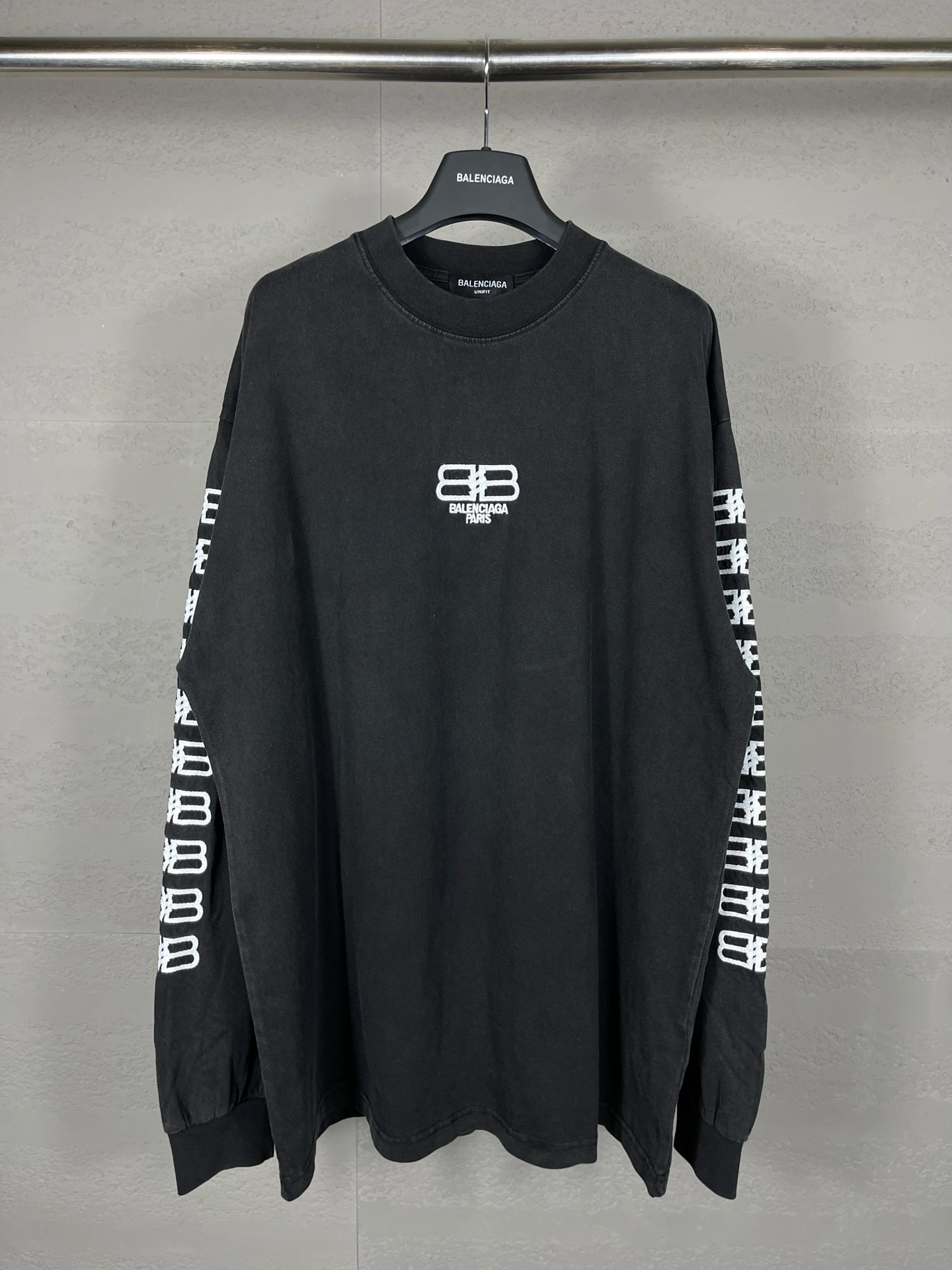 72_Balenciaga Long sleeves