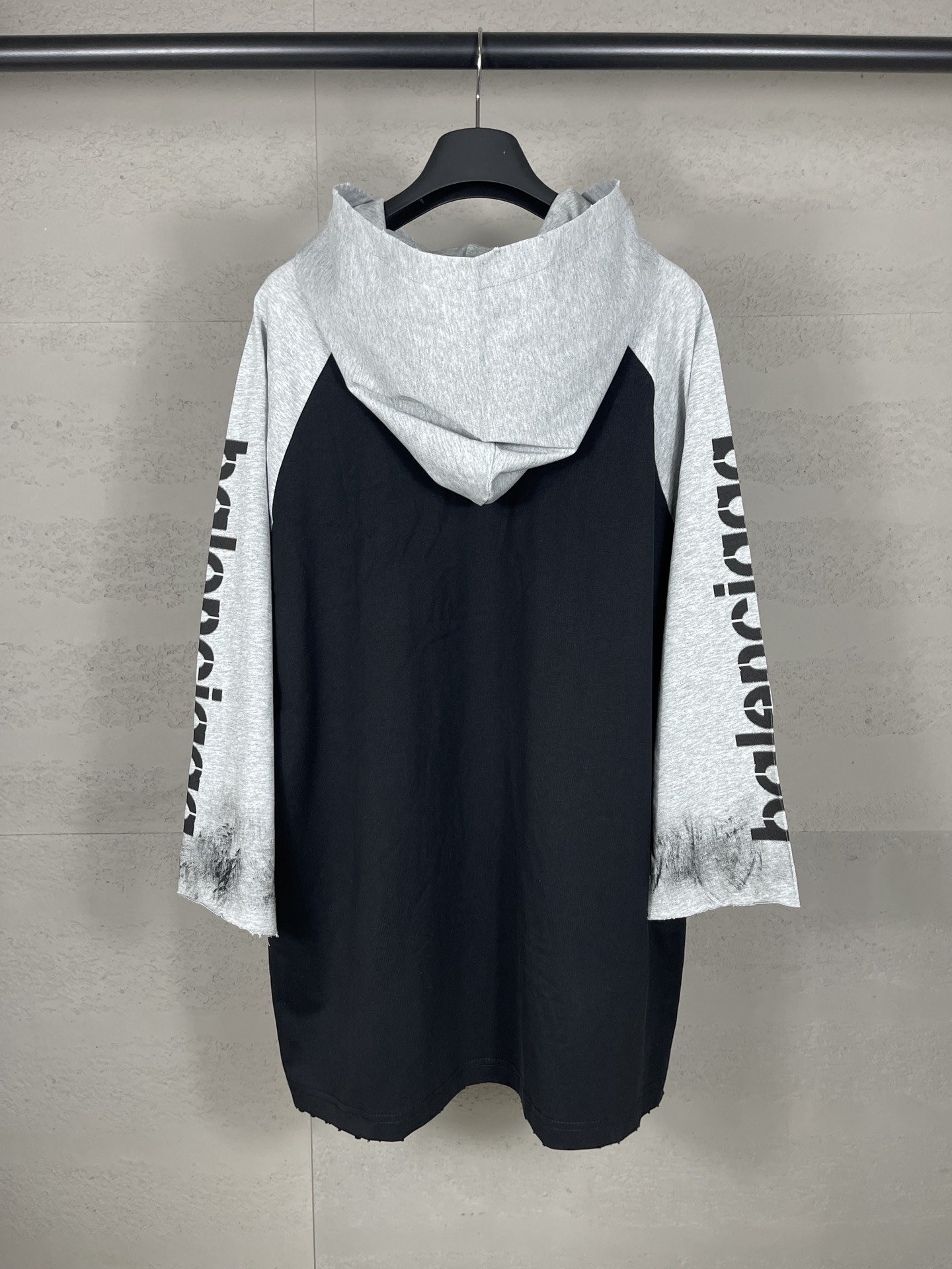 49_Balenciaga Hoodie