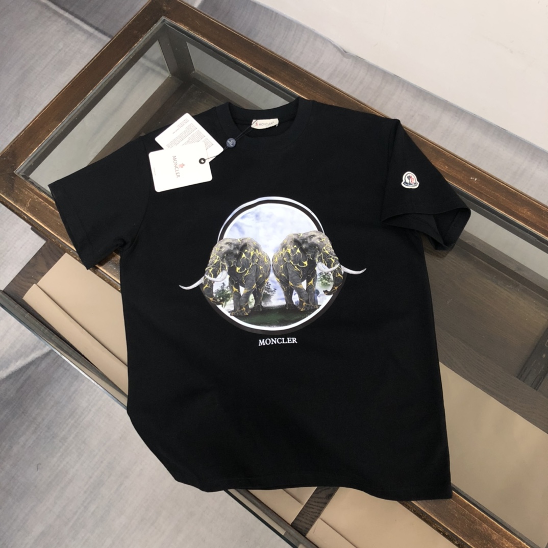 7_Moncler T-shirt