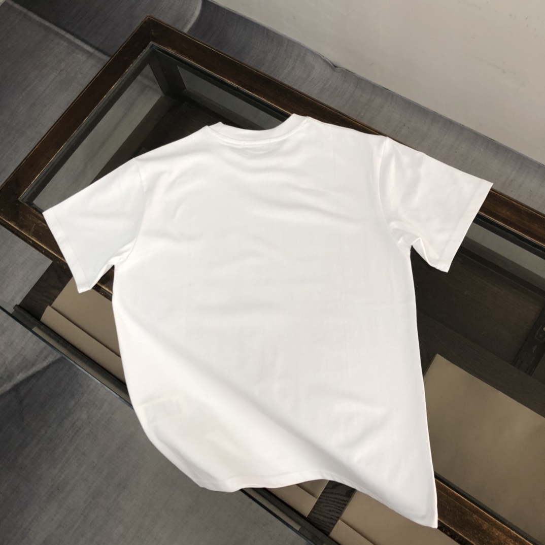 60_Fendi T-shirt