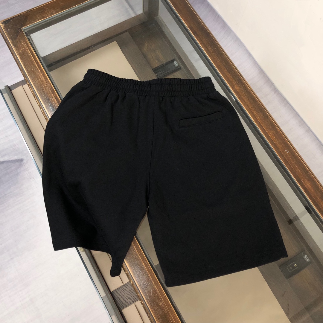 80_Fendi Shorts