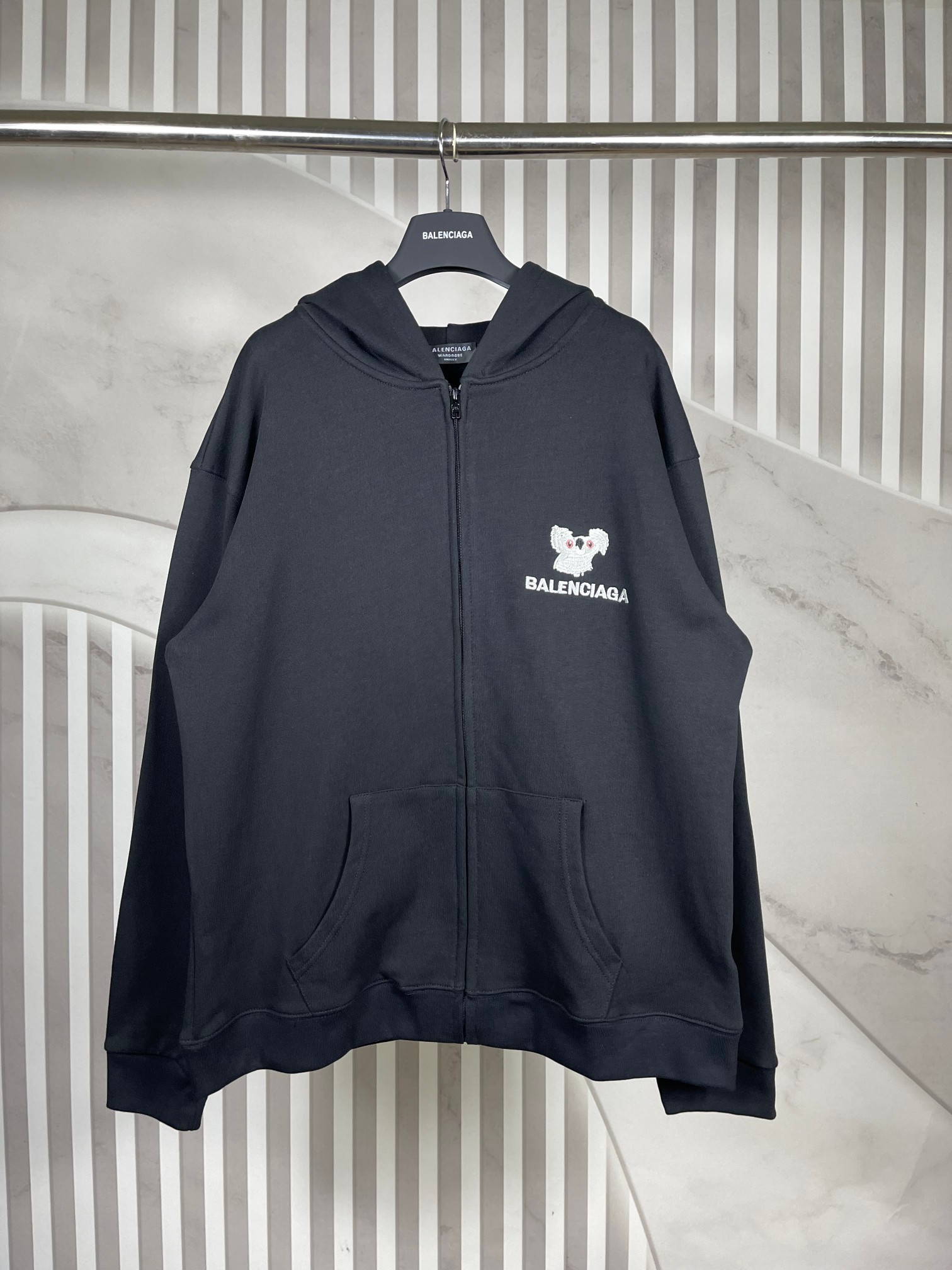 93_Balenciaga Hoodie