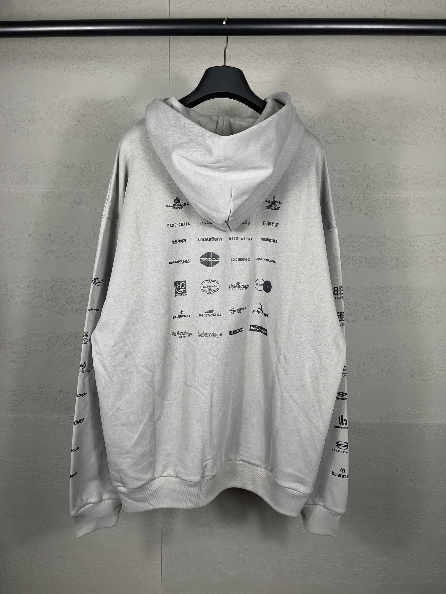 33_Balenciaga Hoodie