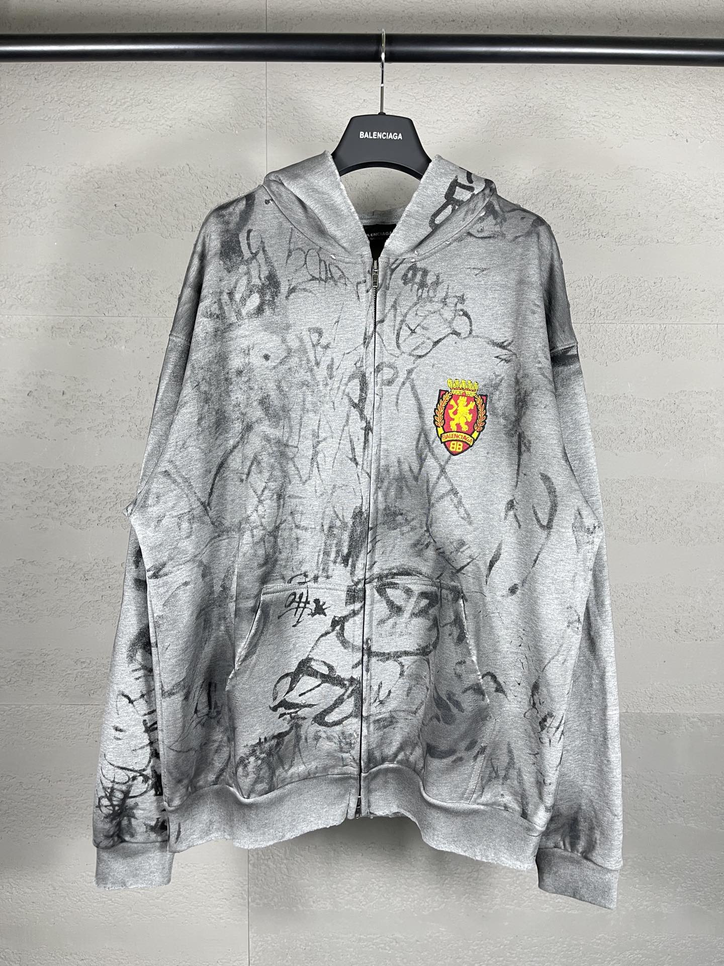 83_Balenciaga Hoodie