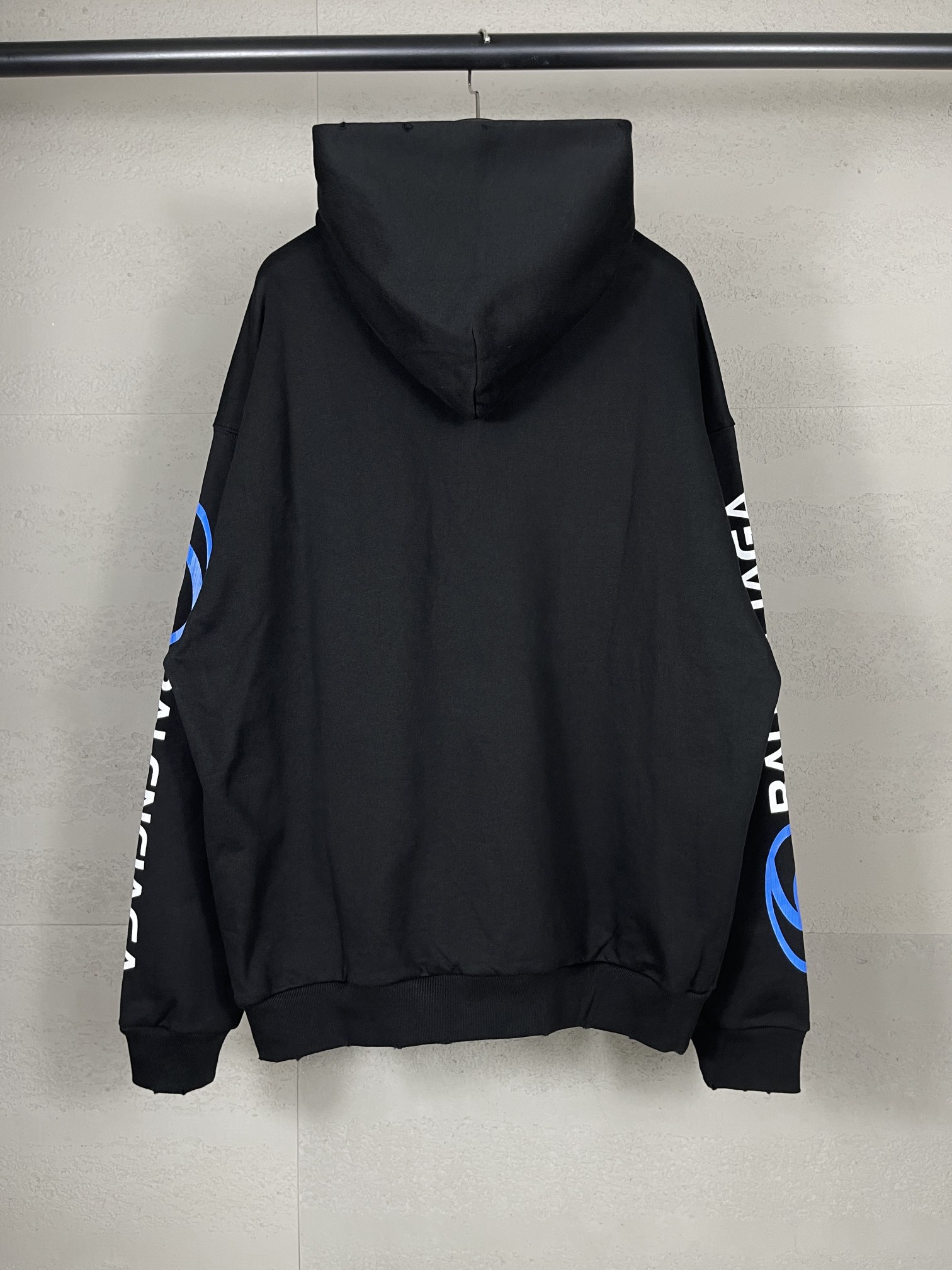 12_Balenciaga Hoodie