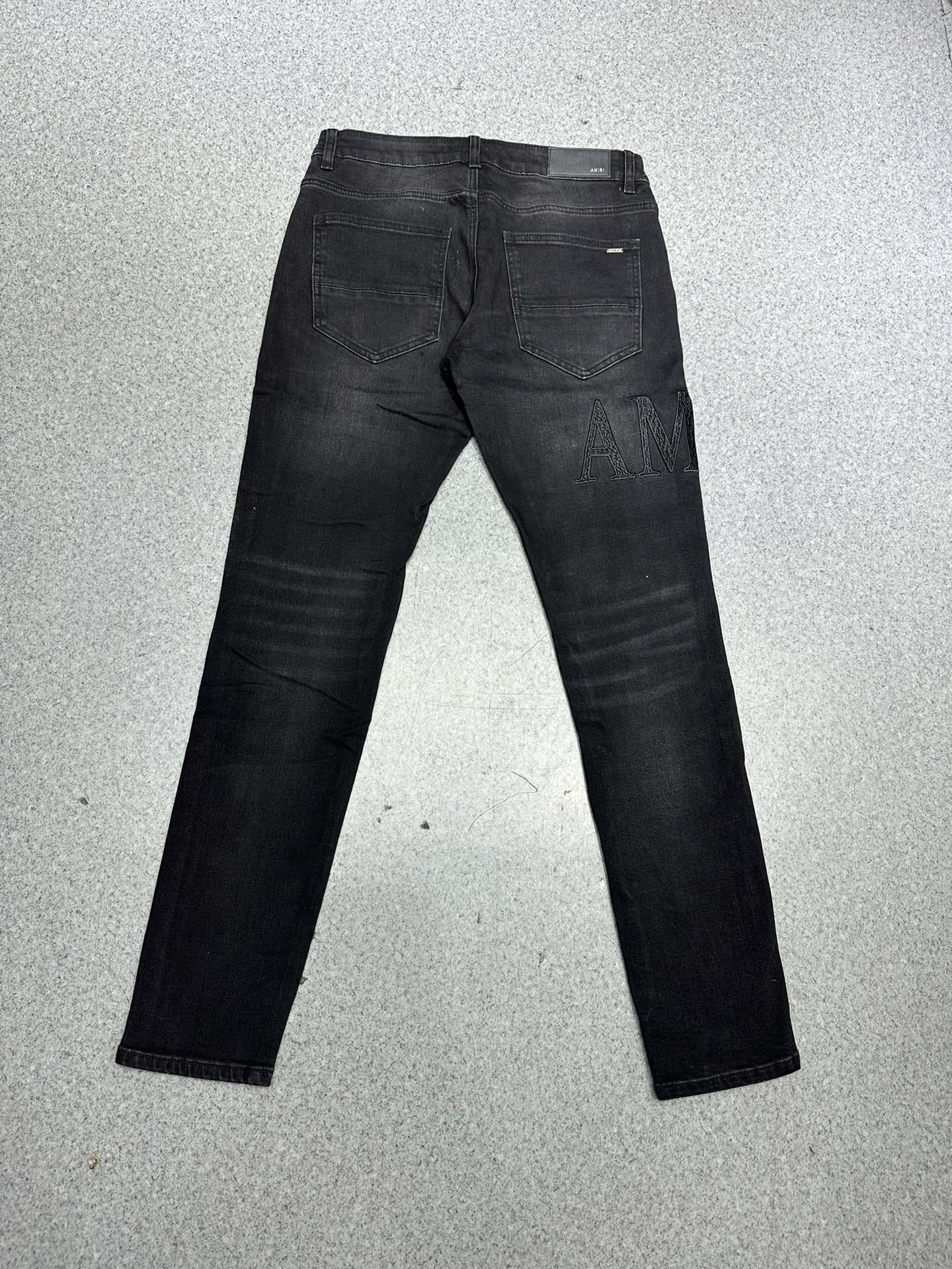 57_Amiri Jeans