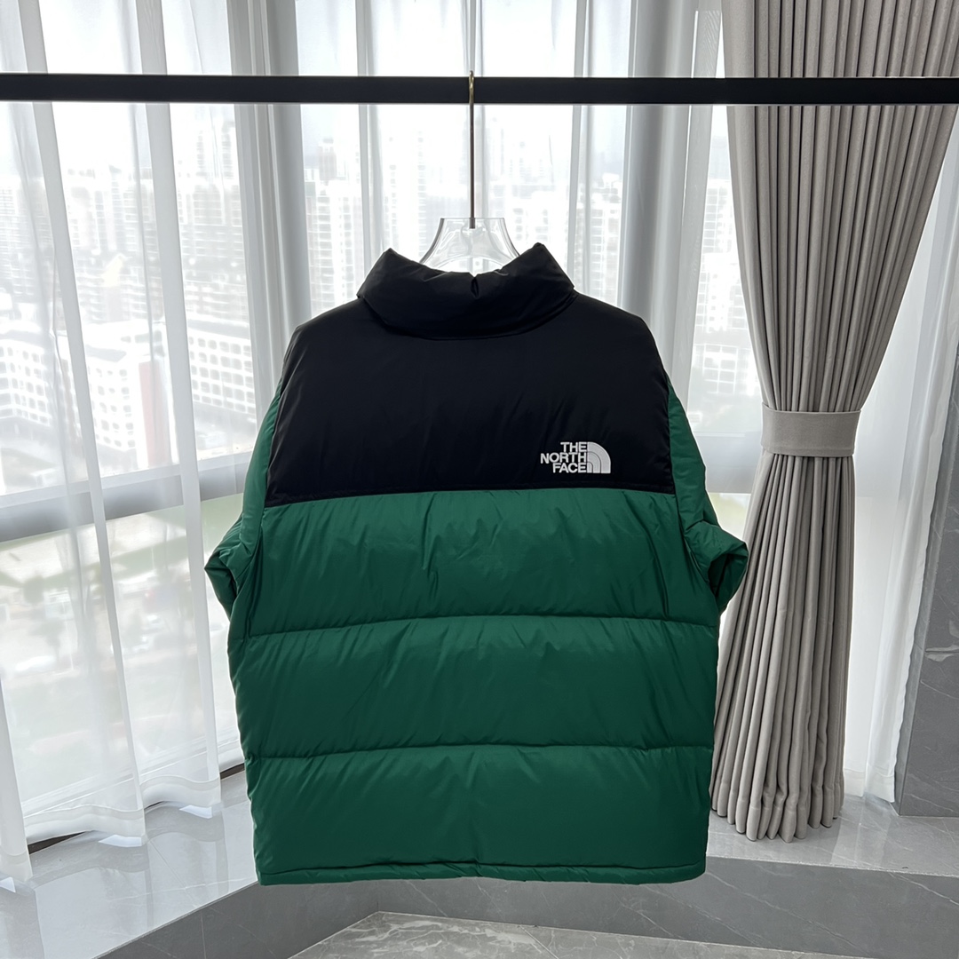 76_The North Face Down Jacket