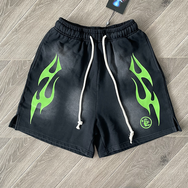 8_ Hellstar Shorts