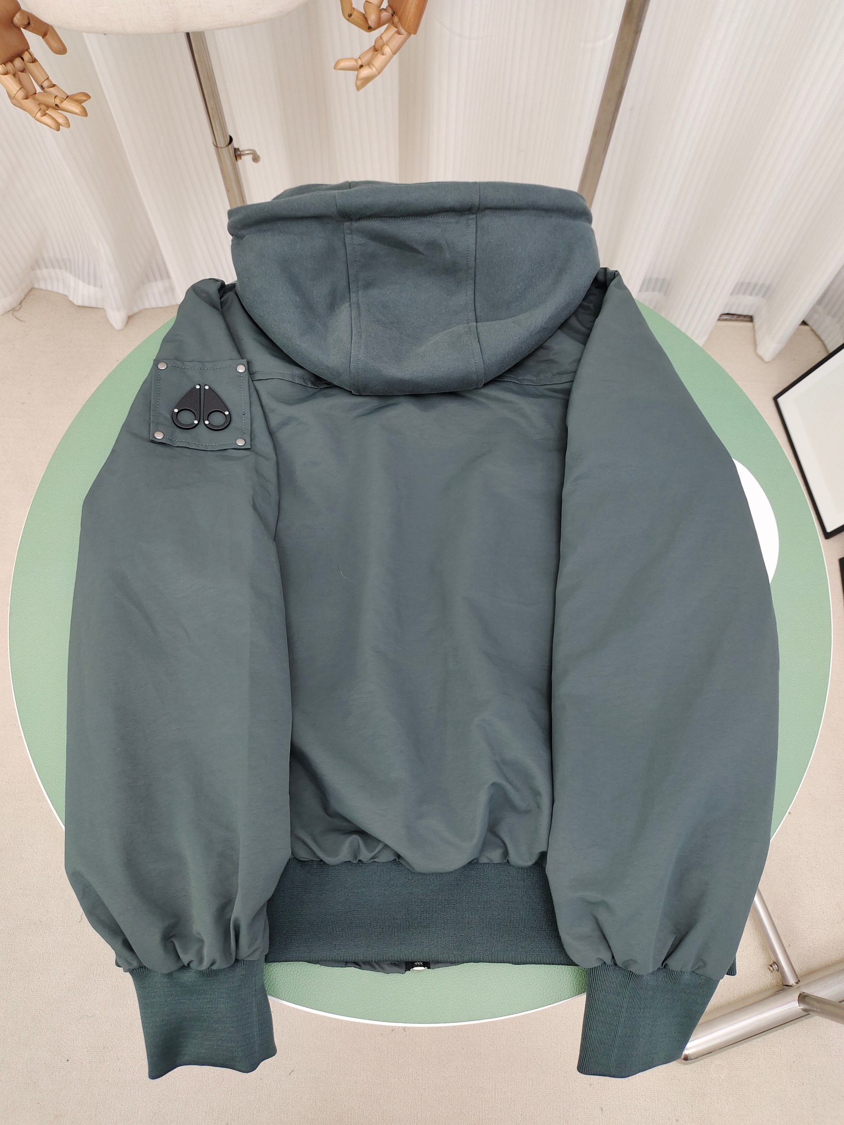 46_MOOSE KNUCKLES Down Jacket