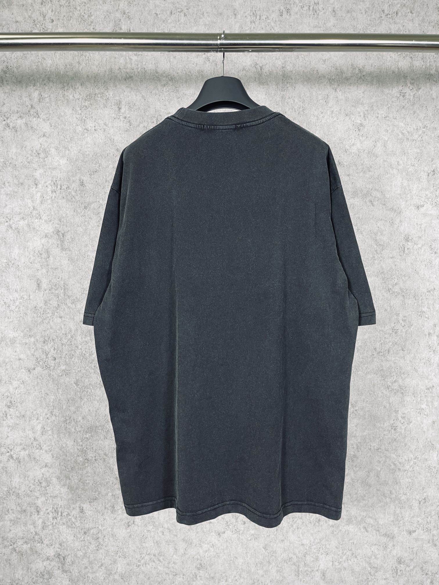 20_Balenciaga T-shirt