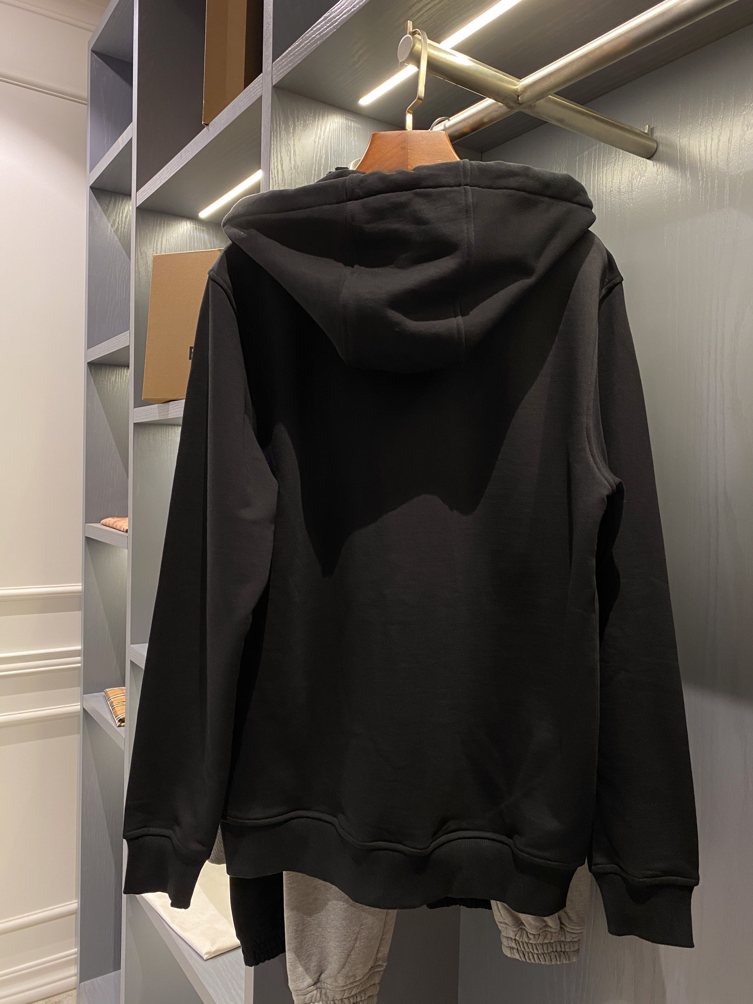 34_Burberry Tracksuit