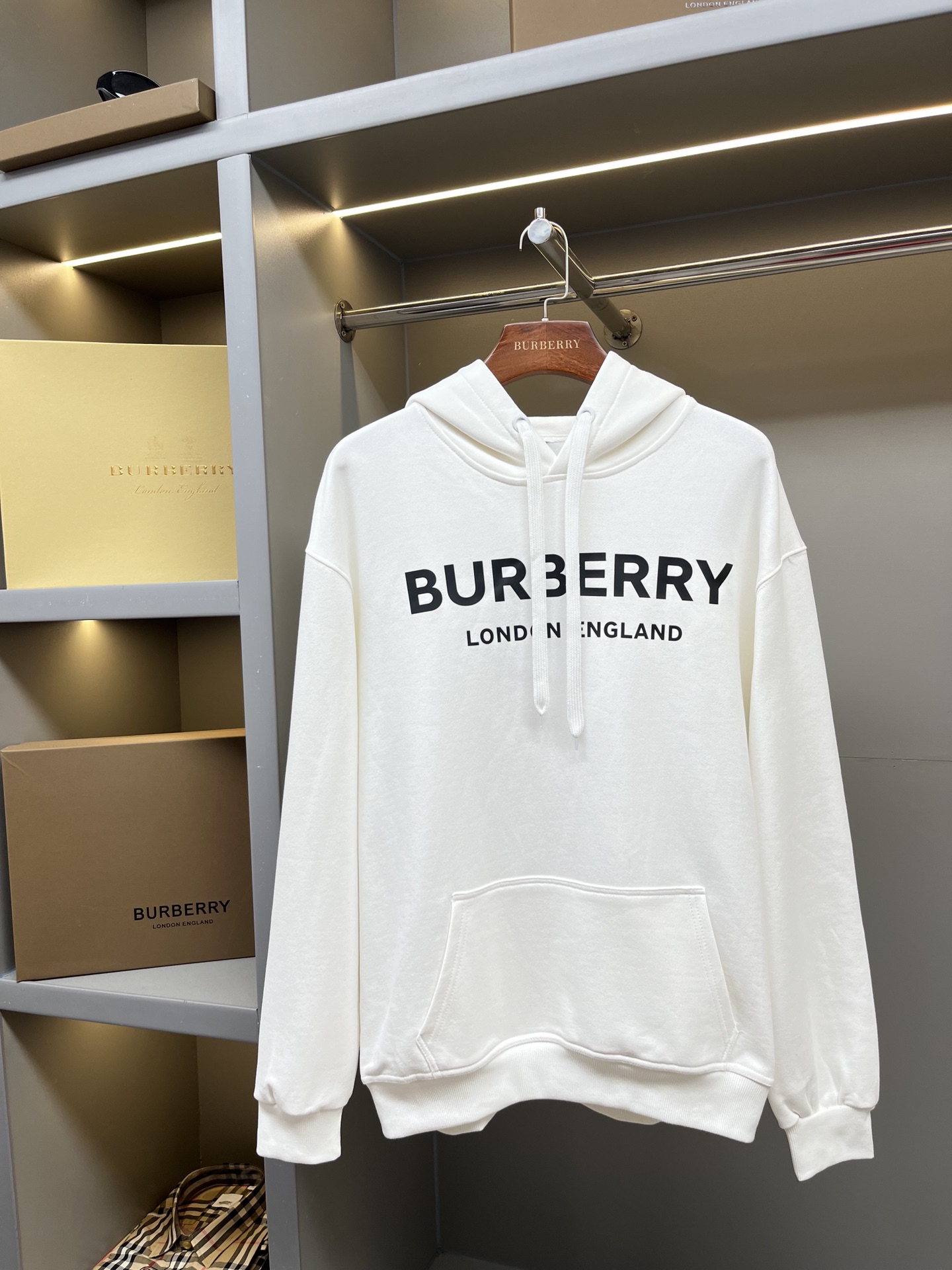 5_Burberry Hoodie