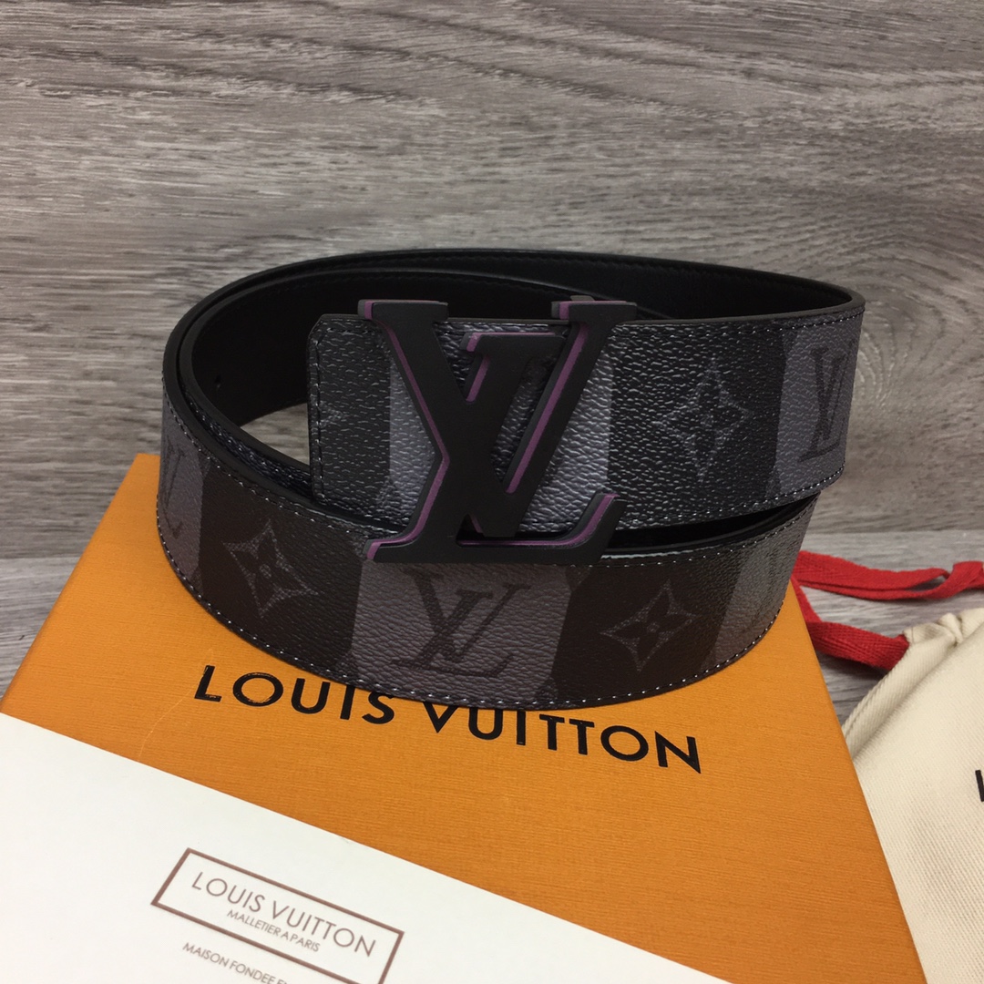 50_Louis Vuitton Belt
