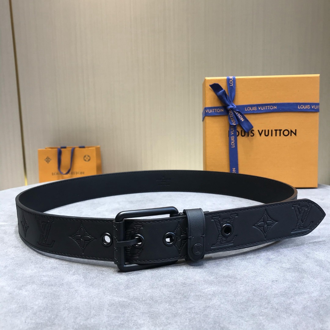17_Louis Vuitton Belt