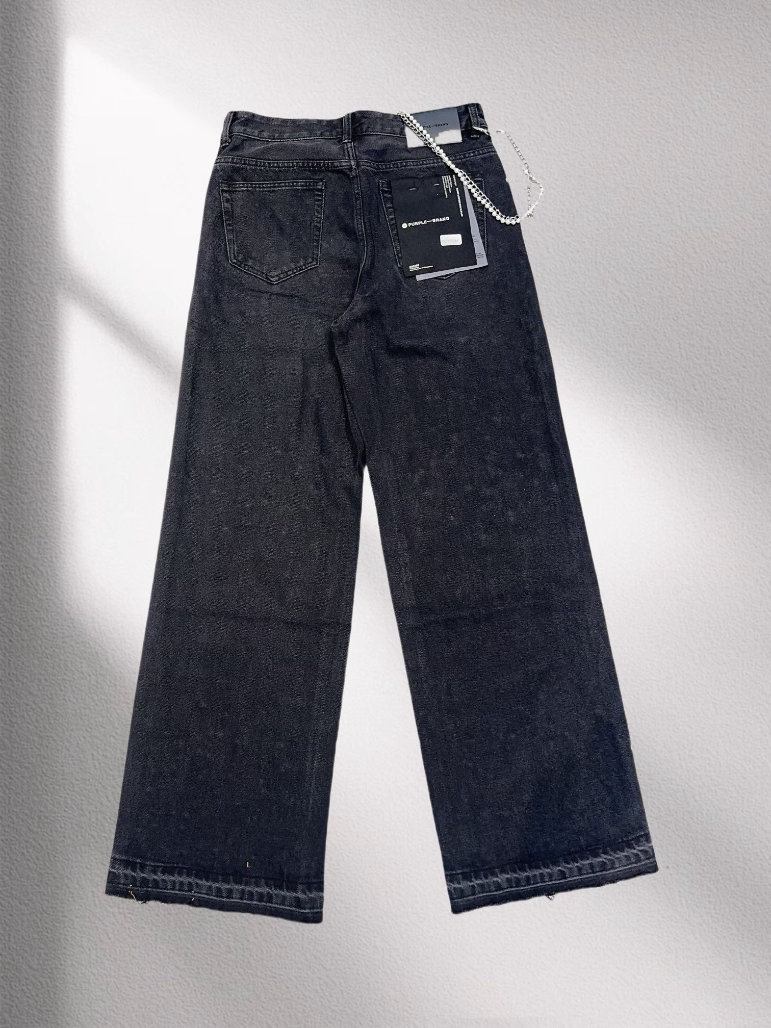 32_Purple Brand Jeans