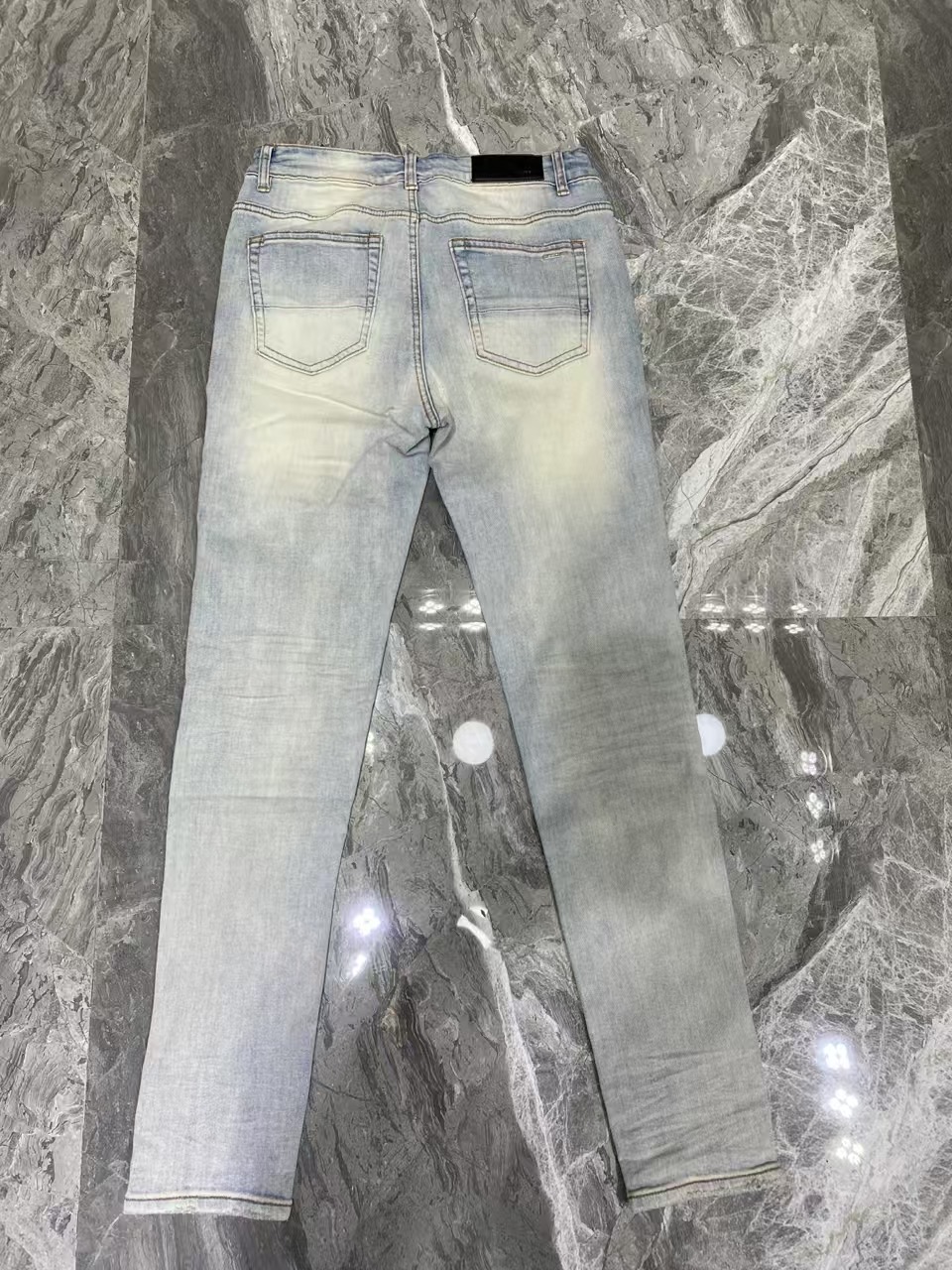 24_Amiri Jeans