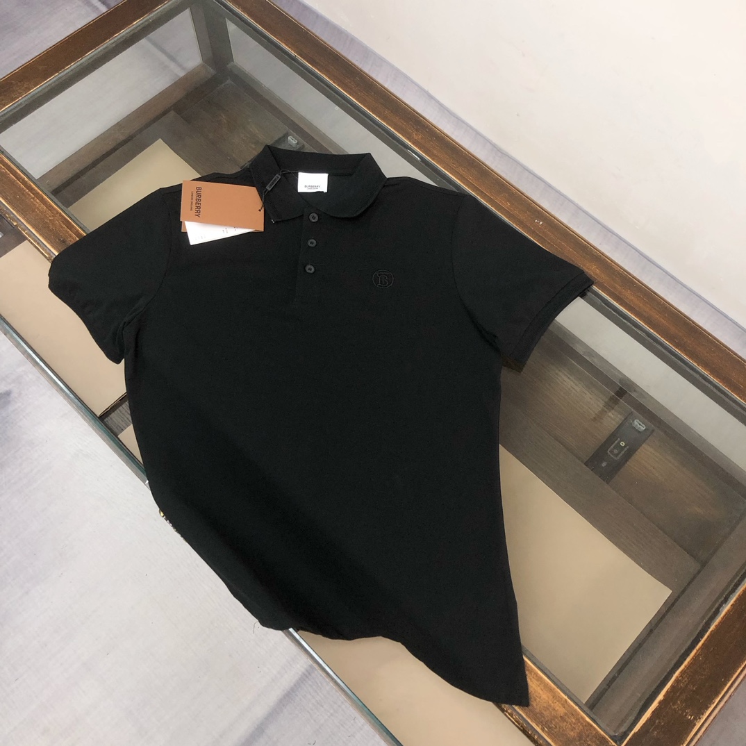 46_Burberry Polo
