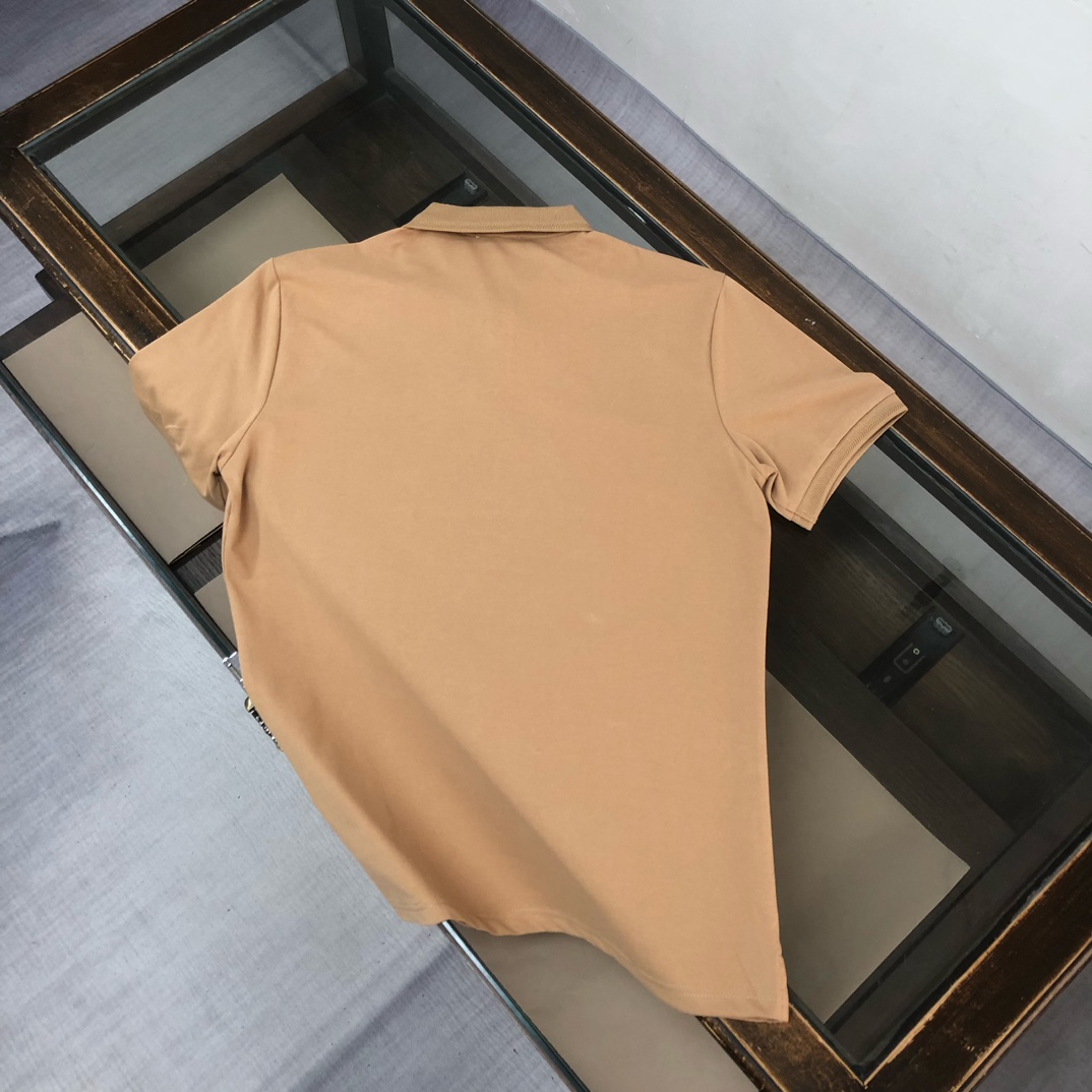 50_Burberry Polo