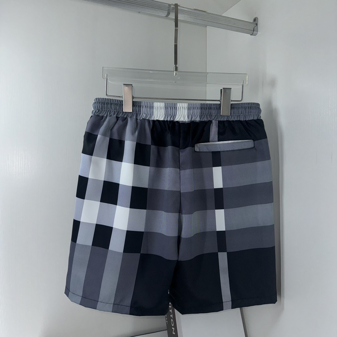 10_Burberry Shorts