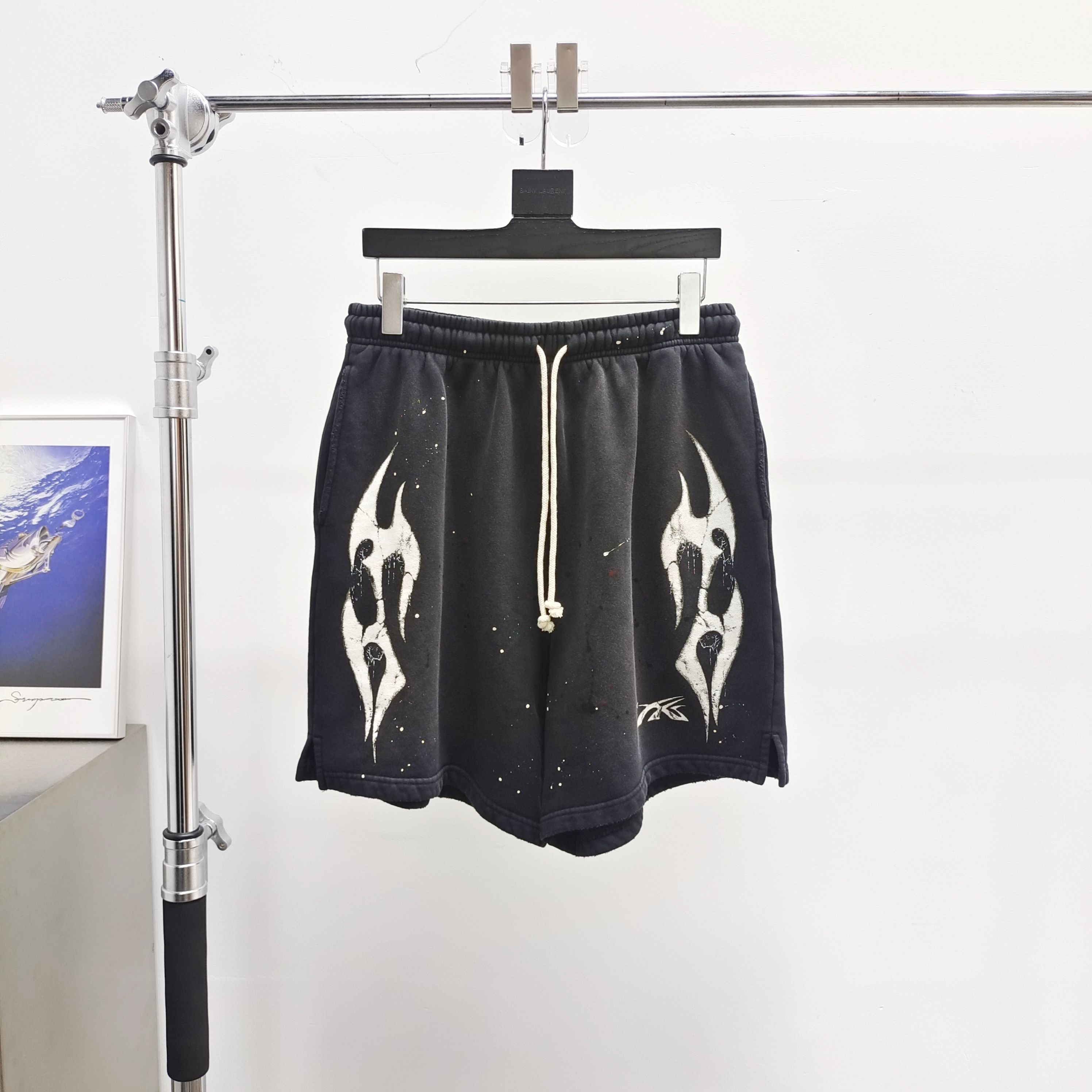 33_[1:1 NFC tag quality] Hellstar Shorts