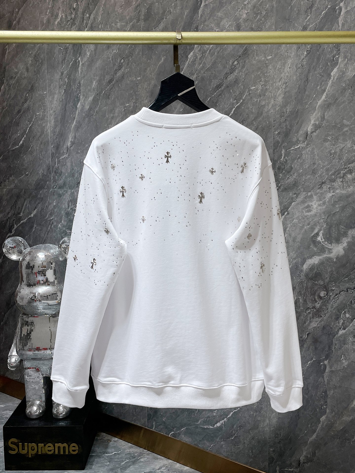 22_Chrome Heart Crewneck